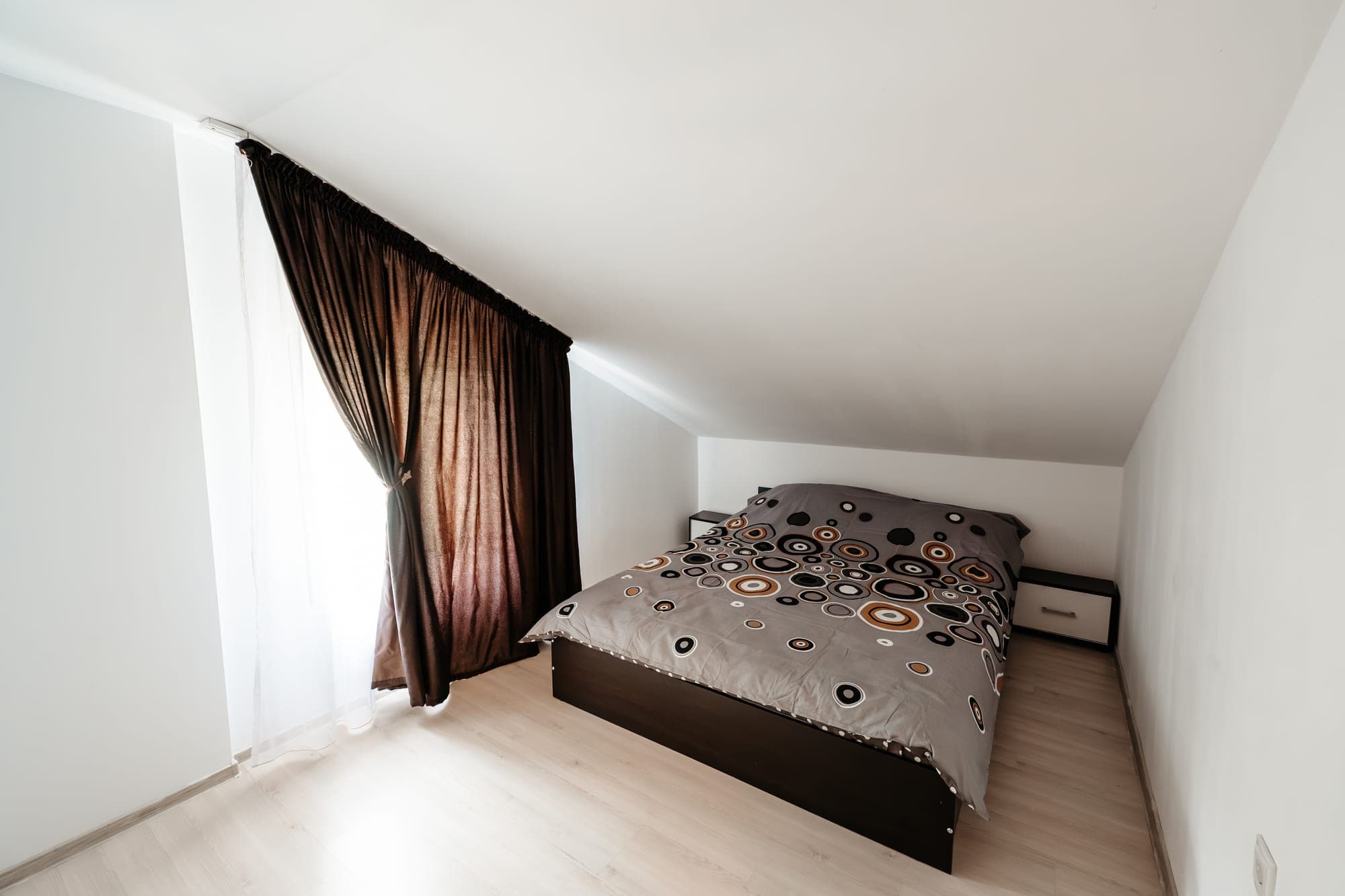 Dormitor la mansardă în Villa Palm, Poiana Aiudului